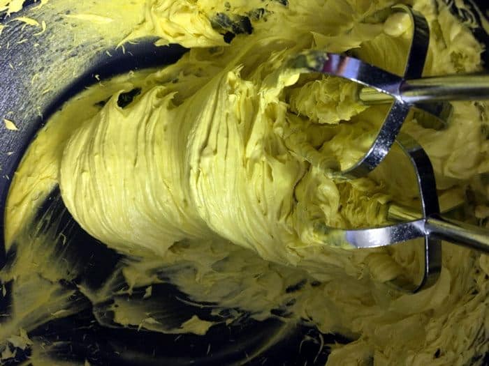 Whipped shea butter for DIY lip balm recipe with shea butter