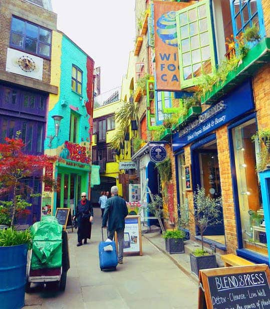 We Enjoyed the Neal’s Yard Remedies ‘Intro to Herbal Remedies’ Course