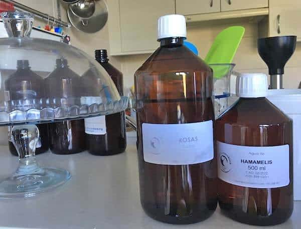 Rose and witch-hazel hydrosols