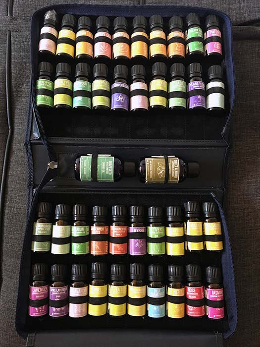 Essential oils kit