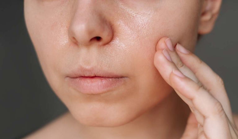 Here It Is! The Only Oily Skin Care Routine You’ll Ever Need