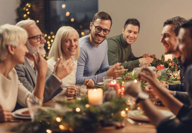 4 Things Everyone Forgets at Christmas Dinner: Ideas that Help!